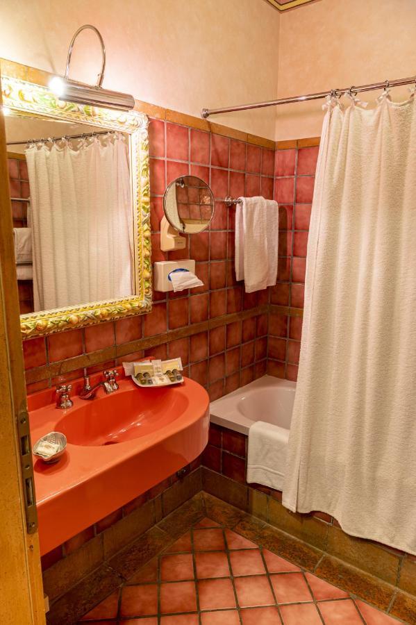 Boccaccio Hotel
